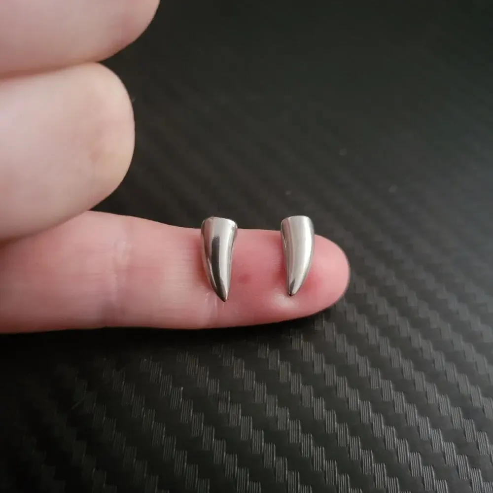 Silver vampire fang clip on snake bite lip rings